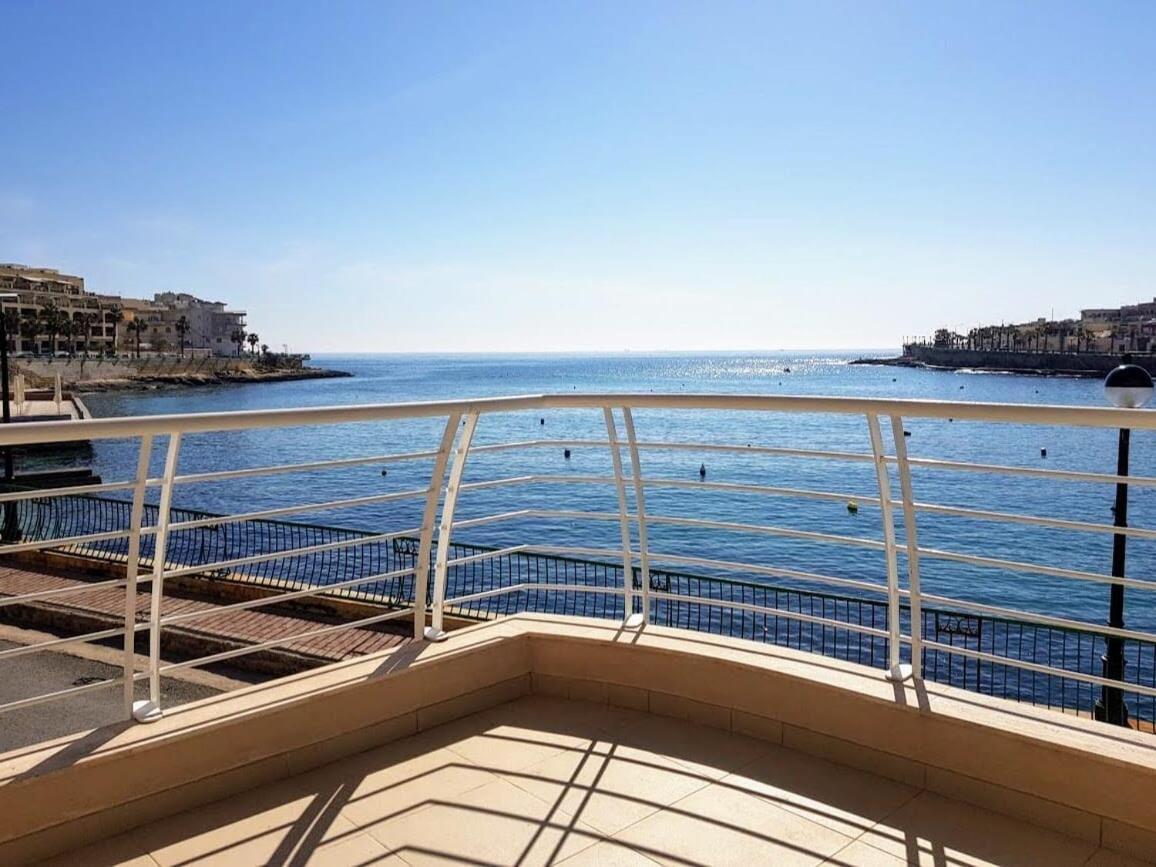 Riviera Holiday Apartments - Seafront - Wifi 马尔萨斯卡拉 客房 照片